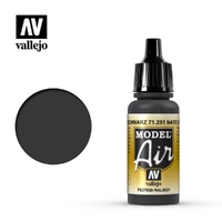 Vallejo - Model Air - NATO Black 17 ml Old Formulation