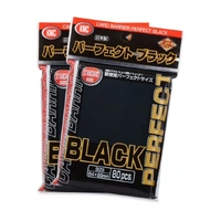 KMC: Sleeves – Perfect: Black