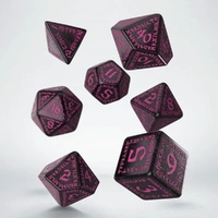 Q Workshop - Runic Shimmering Black With Magenta Dice Set