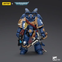 Warhammer Collectibles: 1/18 Scale Ultramarines Captain With Jump Pack
