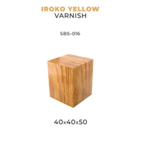 Scale 75 - Bases - Iroko Yellow Varnish-40X40X50